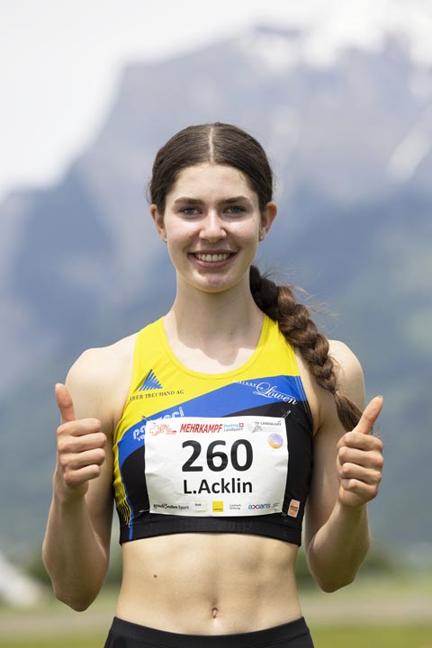 Lucia Acklin