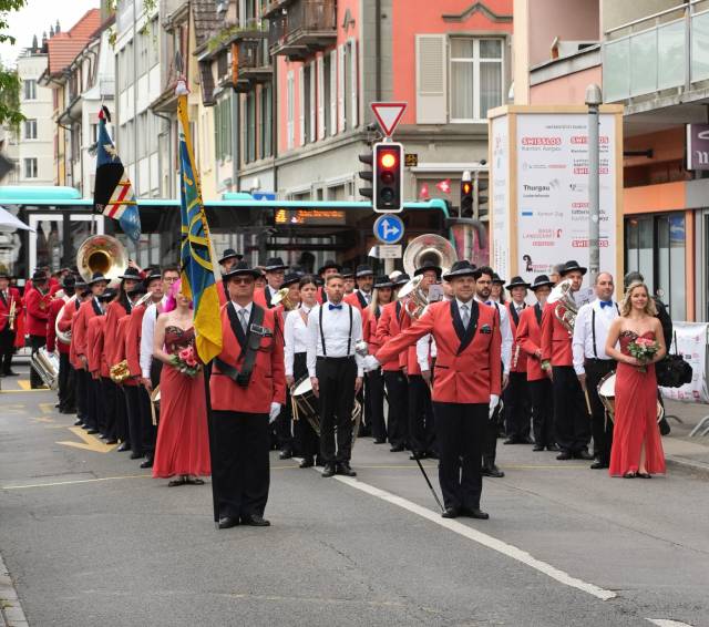 Ein farben- und klangprächtiger Auftritt gelang der MG Hellikon beim «Eidgenössischen».