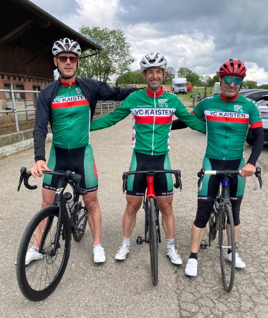Das Podium vom Heubergrennen, von links: Markus Mutter, Marcel Herzog, Oliver Müller