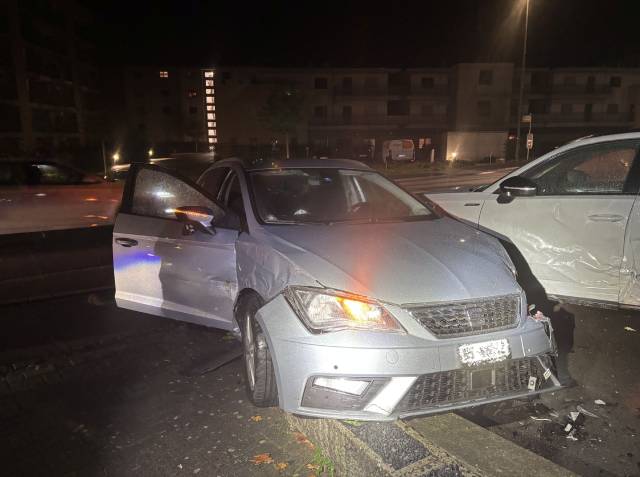 Bei der Kollision in Zwingen wurde niemand verletzt.
